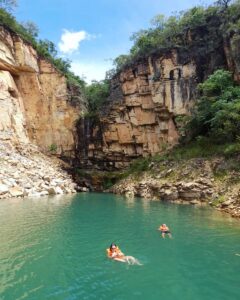 escarpas.boat.tours_18ecc5933d5340749e1938ed799177ee