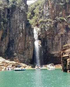escarpas.boat.tours_38e4e39c3b5b4f45bd3159b11c84cfef